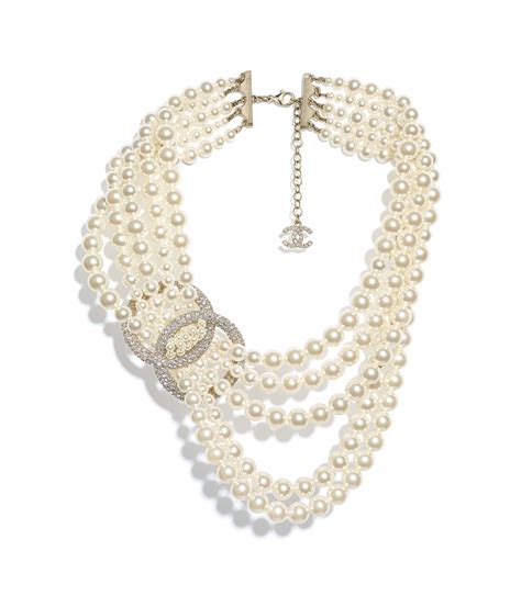 chanel necklace costume jewelry|cost of Chanel pearl necklace.